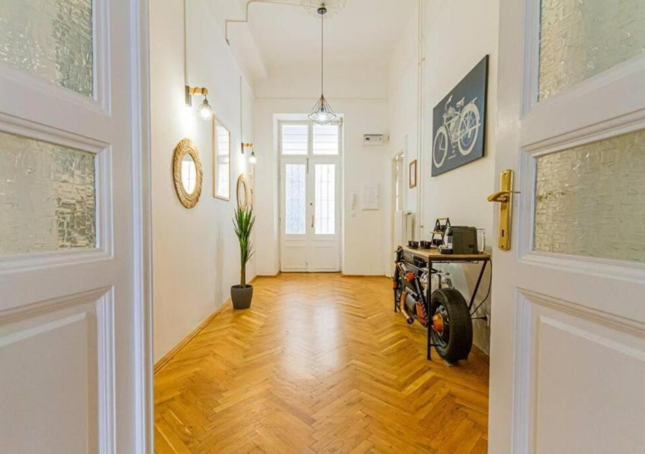 Apartment Luxury By The Famous Vaci Street